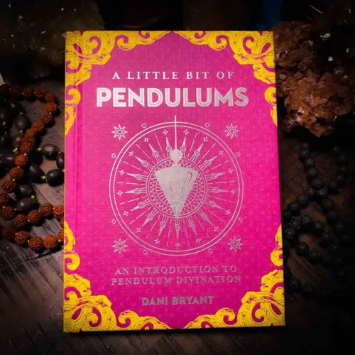 THEOMSHOPPE CSB A Little Bit of Pendulums: An Introduction to Pendulum Divination